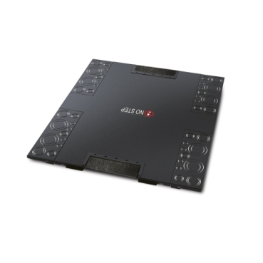 APC AR7213 Image