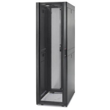 NetShelter SX Enclosures APC Brand Armoires informatiques riches en fonctionnalités optimisées pour l'architecture en rangées InfraStruxure, la gestion des câbles, la distribution d'alimentation et une circulation d'air optimale.