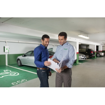 EVlink Field Services Schneider Electric ¡Donde quiera que esté su adopción de eMobility, lo tenemos cubierto!