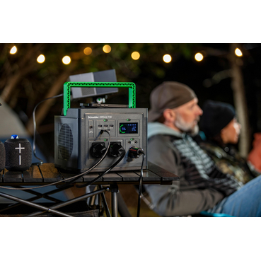 Schneider Electric Image of product in real life situation PPS730_GR_Lifestyle6