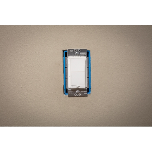 X Series 15A 600W Single Pole/3 Way Rocker Dimmer Back Wire Clamps ...