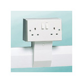 Carlton Schneider Electric Carlton is a stylish two compartment trunking system with a classic skirting profile.