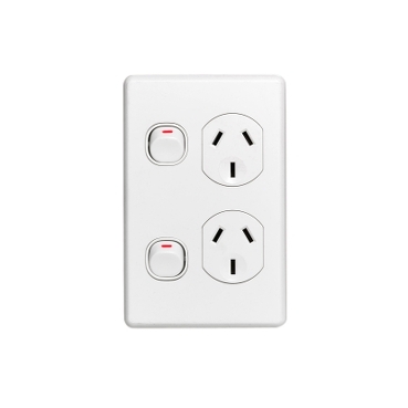 Clipsal C2000 Series Twin Switch Socket Outlet Classic, 250V, 10A, Vertical