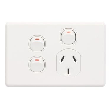 Clipsal C2000 Series Single Switch Socket Outlet Classic, 250V, 10A, 2 Removable Extra Switch