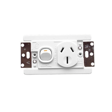 Single Switch Socket Outlet Mechanism, 250V, 15A, A Style Deep Curved Plate