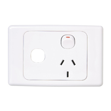 Clipsal 2000 Series Single Switched Socket With Extra Switch Less Mechanism