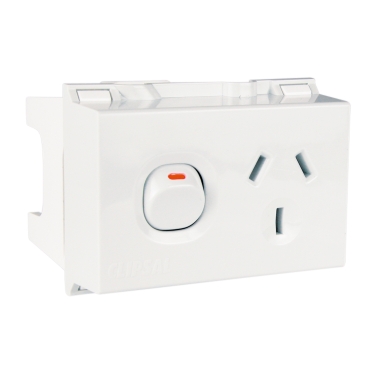 Clipsal - Max 4, Switched Socket Outlet, DIN Mounted 1 Gang 10mm250 V 3 Pin 4 Module Double Pole