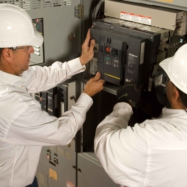 Switchgear Modernization Solutions Schneider Electric Upgrade solutions for any manufacturer’s low- or medium- voltage switchgear to current technology with minimal downtime. Utilizing the existing switchgear structure and footprint saves time and money.