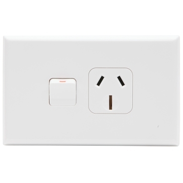 Switched Socket - 600 Series - 15A - 250VAC