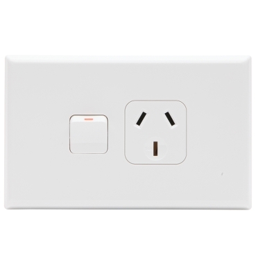 600 Series, Switched Socket, 10A, Horizontal, 250V