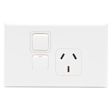 Switch Socket Outlet - 600 Series - 1 Gang - 10A