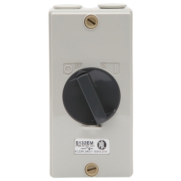 S Series, Enclosed Main Switch, 1-Way 32A 240V 1P IP66, Grey