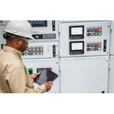 EcoFit™ Life Extension Advanced for Protection Relays Schneider Electric Robustify your protection system with the latest technology in micro-processor-based integrated relays