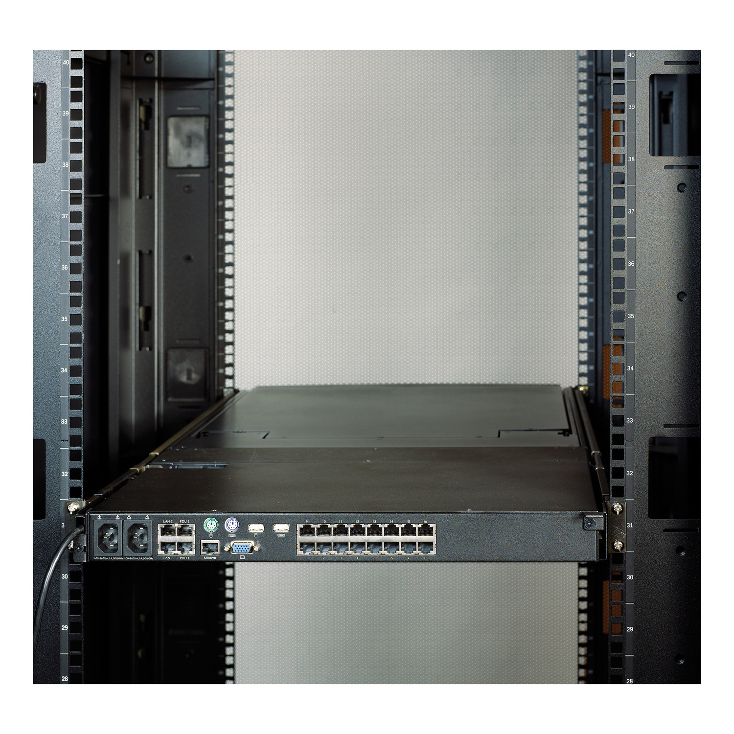 Консоль KVM APC ap420