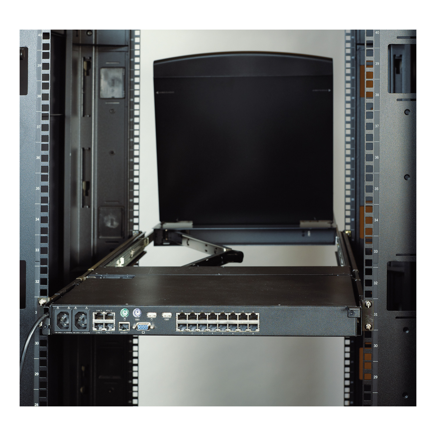 Монтажная консоль KVM 2g, LCD Rear Mounting Kit