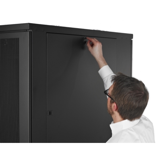 APC NetShelter SV, Server Rack Enclosure, 42U, Black, 2057H x 800W x 1060D mm with Roof, Castors, Feet, 4 Brackets, Bottom and Side Panels